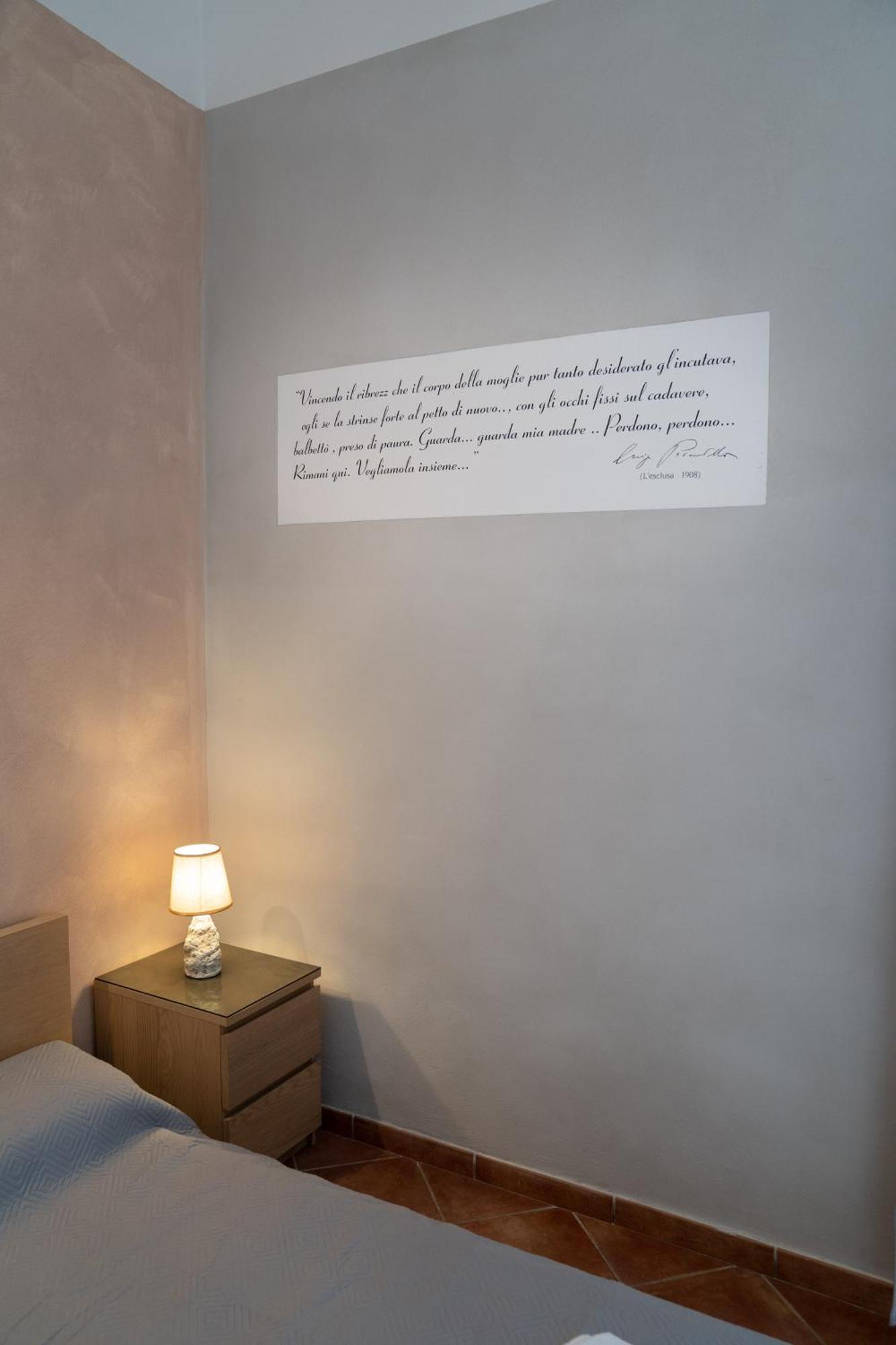 Villa Pirandello อากริเจนโต ภายนอก รูปภาพ