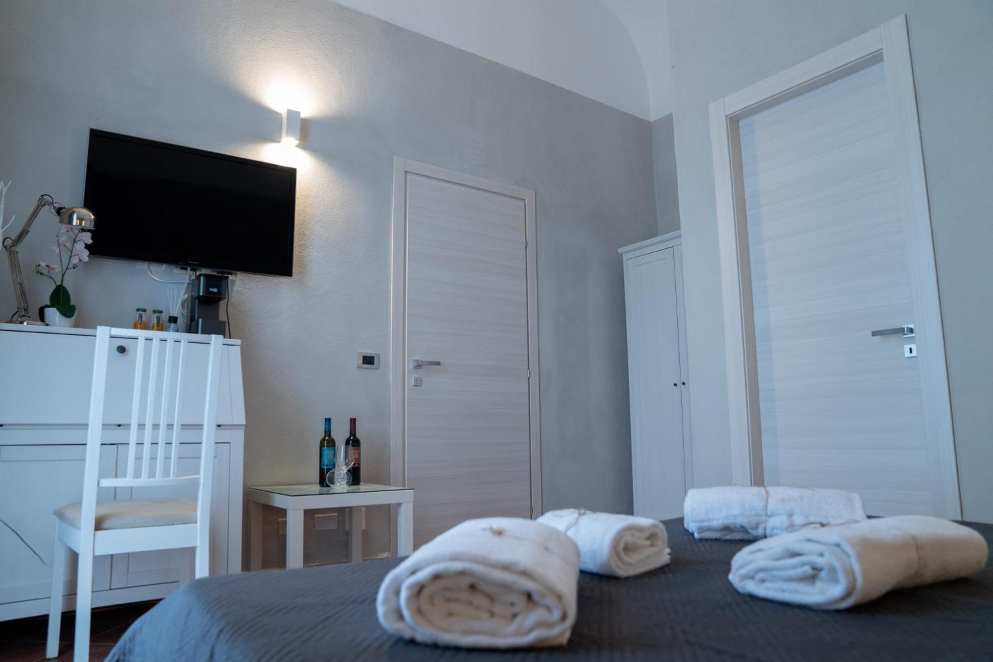 Villa Pirandello อากริเจนโต ภายนอก รูปภาพ